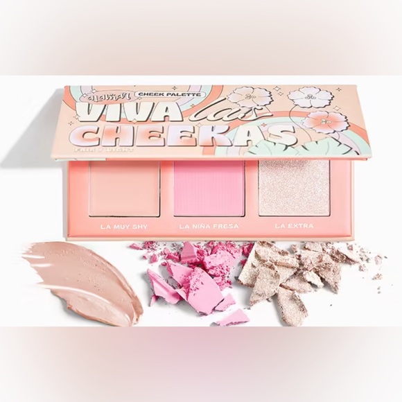 ALAMAR COSMETICS
Viva Las Cheekas Cheek Palette in Fair/Light
7.8 g - Picture 2 of 3